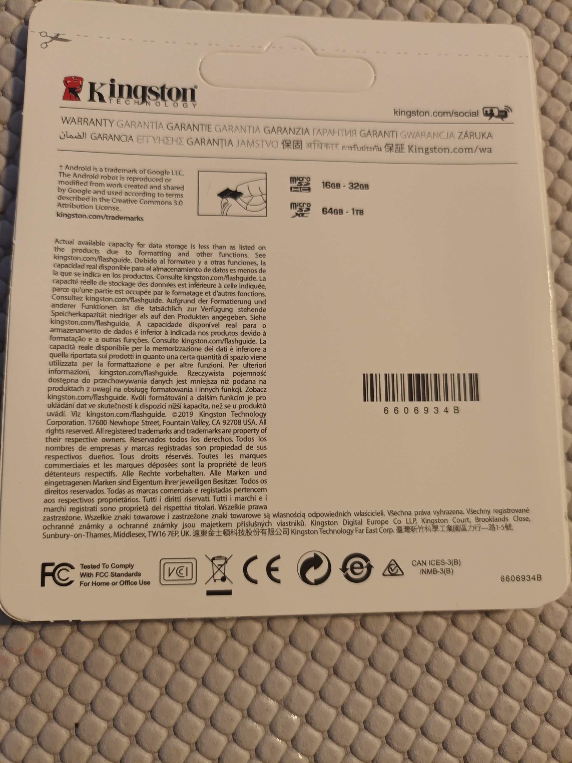 Carte Micro SD 512 Go Kingston  avec adaptateur SD