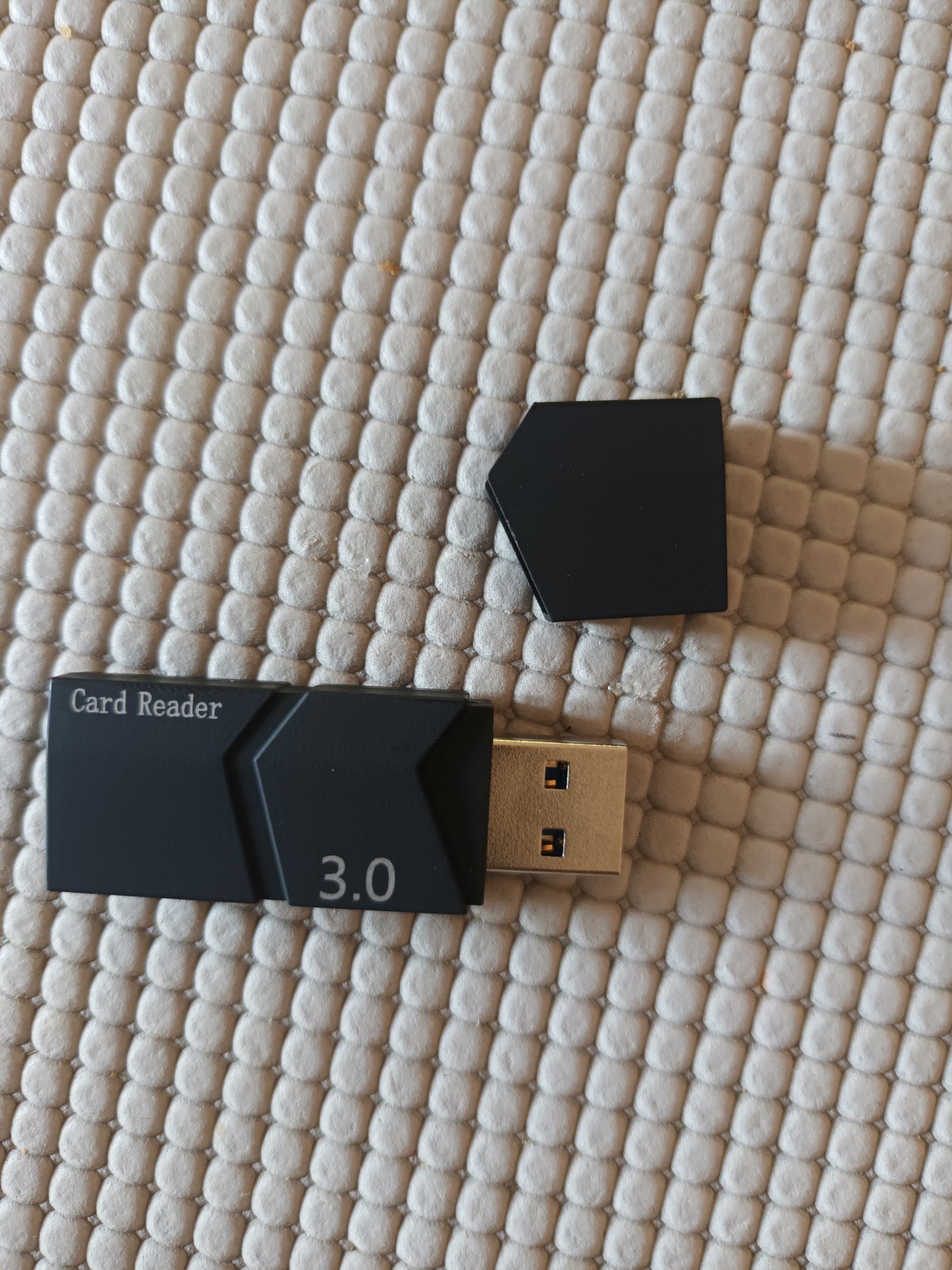 Card Reader USB 3.0 . Lecteur de carte Micro SD USB 3.0